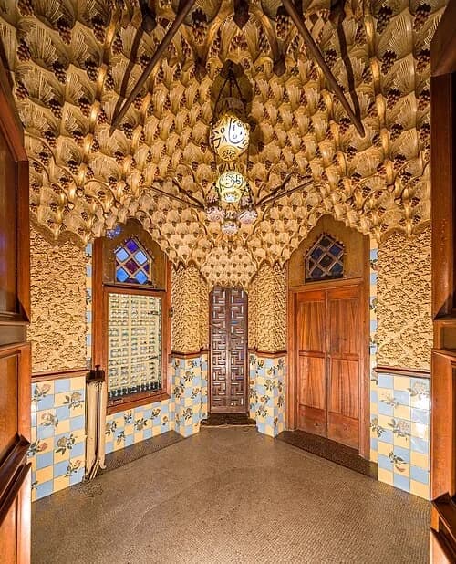 The Smoking Room — Casa Vicens audio guide stop