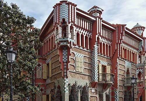 The Orientalist Facade — Casa Vicens audio guide stop