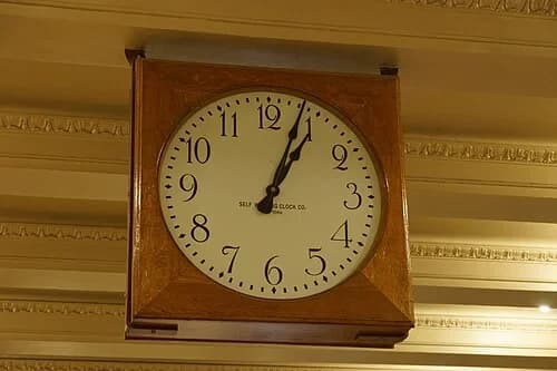 The Dining Concourse — Grand Central Terminal audio guide stop