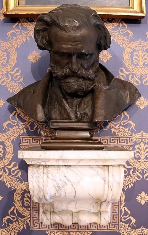 Bust of Giuseppe Verdi