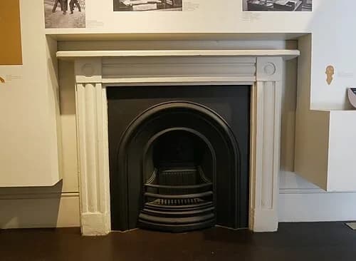 London's Smallest Police Station — Wellington Arch audio guide stop