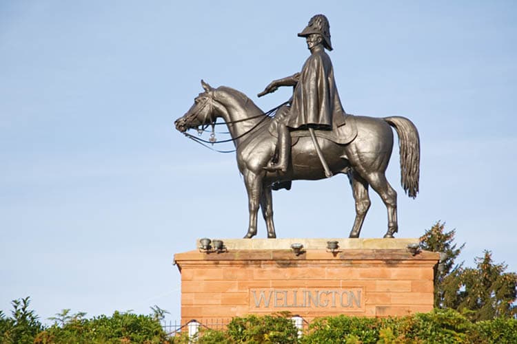 The Exiled Giant — Wellington Arch audio guide stop