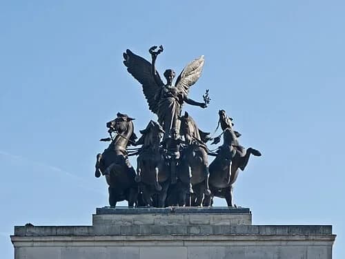 The Quadriga of War — Wellington Arch audio guide stop