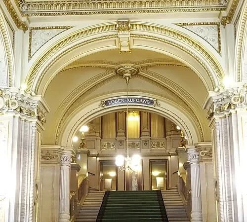 The Loge Entrance — Wiener Staatsoper audio guide stop