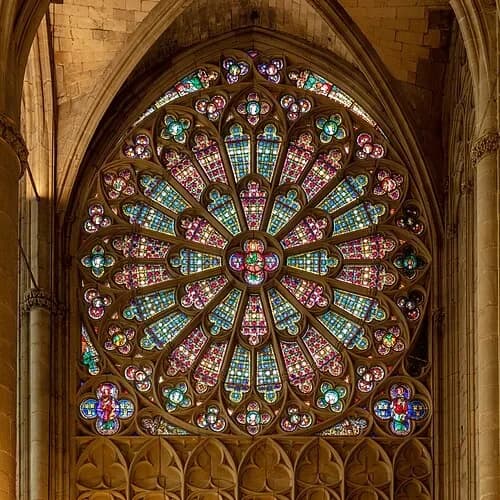 The North Rose Window — Cité de Carcassonne audio guide stop