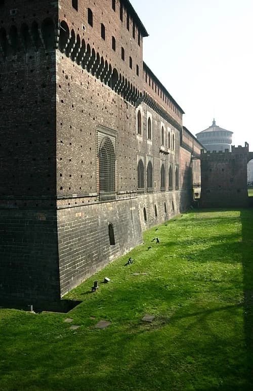 The Defensive Moat — Castello Sforzesco audio guide stop