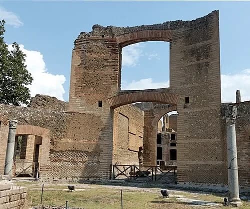 Building with Three Exedrae — Villa Adriana audio guide stop