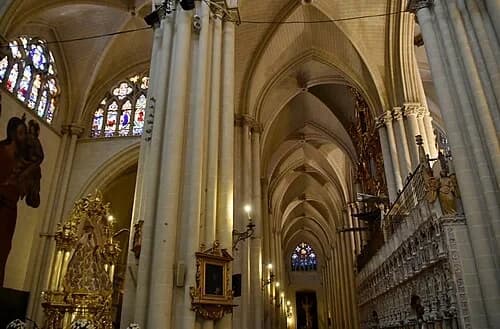 The Central Nave