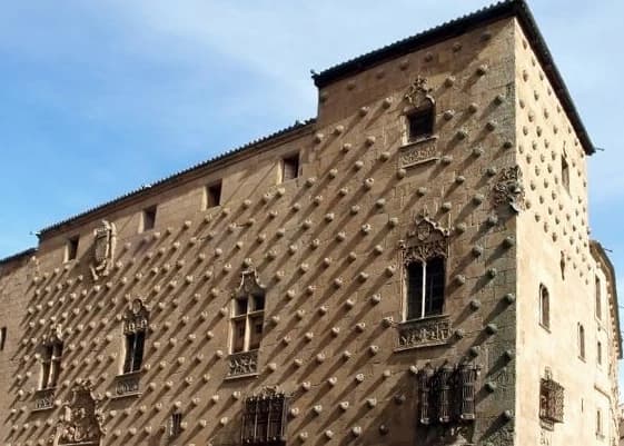 Casa de las Conchas audio guide