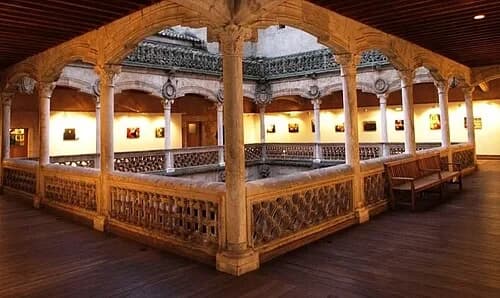 The Upper Gallery — Casa de las Conchas audio guide stop
