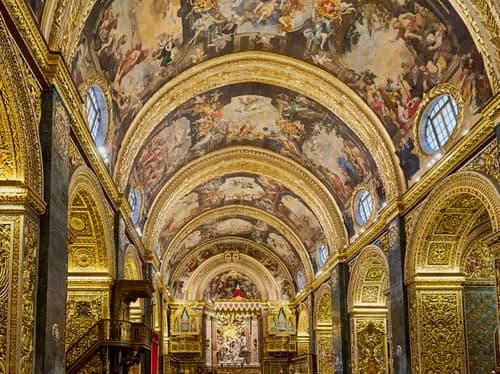 The Golden Nave