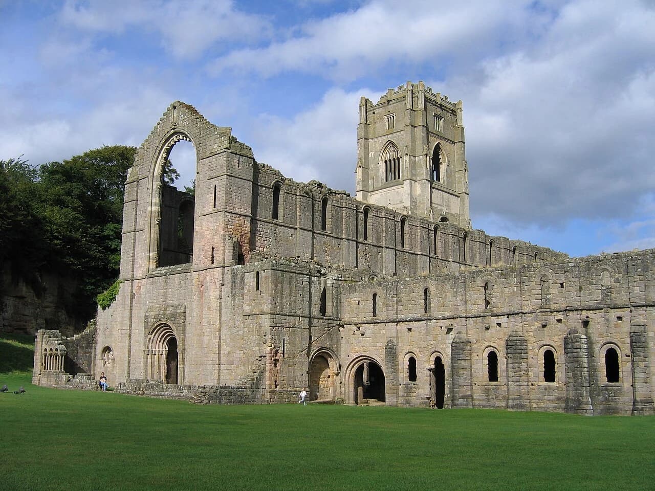 Fountains Abbey — Ripon, United Kingdom