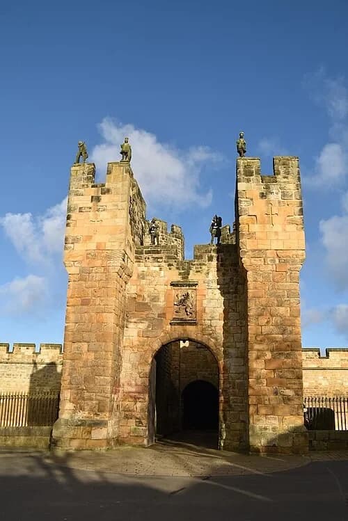 The Main Gatehouse — Alnwick Castle audio guide stop