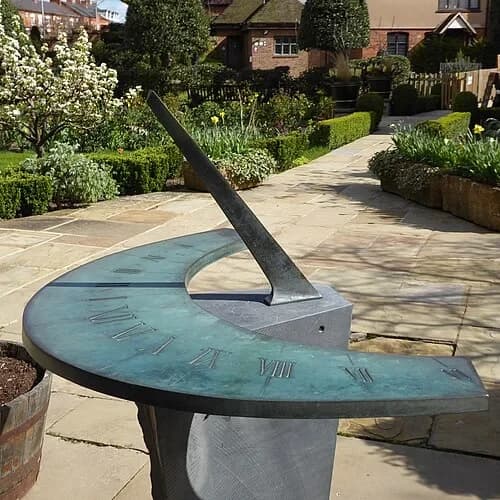 The Garden Sundial — Shakespeare's Birthplace audio guide stop
