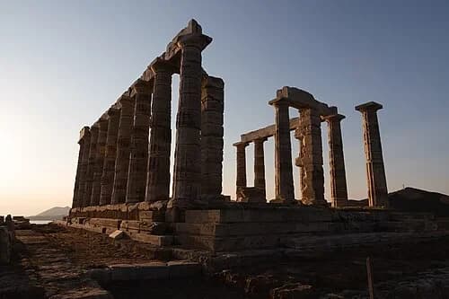 Sonnenuntergang in Sounion — Ναός του Ποσειδώνα στο Σούνιο
