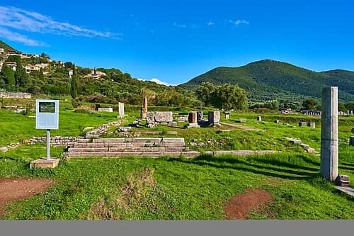 मेसेन का मंदिर — Αρχαία Μεσσήνη