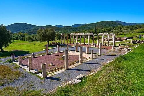 मांस बाज़ार का स्टोआ — Αρχαία Μεσσήνη