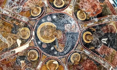 جداريات حياة العذراء — Αρχαιολογικός Χώρος Μυστρά