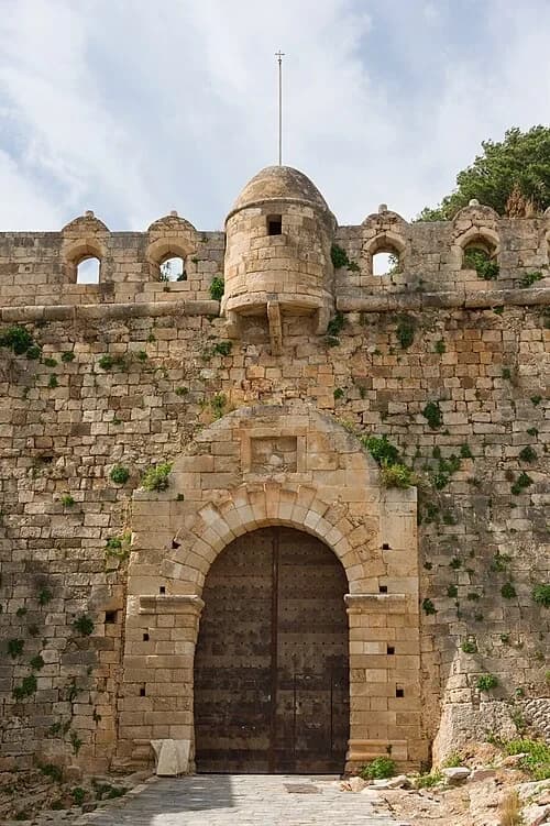 The Main Entrance — Φορτέτζα Ρεθύμνου audio guide stop