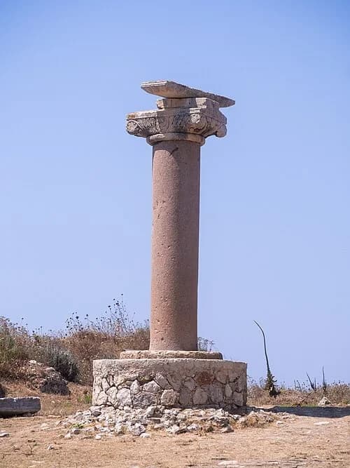 मोरोसिनी स्तंभ — Κάστρο Μεθώνης