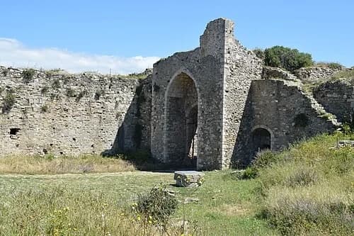 आंतरिक मार्ग — Κάστρο Μεθώνης