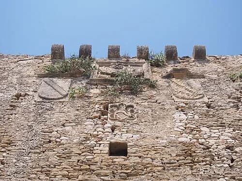 कुलचिह्न (कोट्स ऑफ आर्म्स) — Κάστρο Μεθώνης