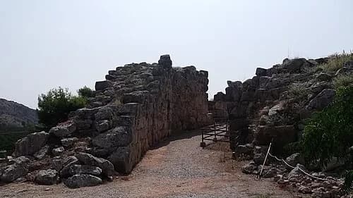 The Defensive Ramp — Tiryns audio guide stop
