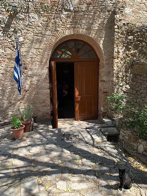 بوابة الدير — Νέα Μονή Χίου