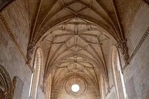 The Nave’s Stone Sky — Convento de Cristo audio guide stop