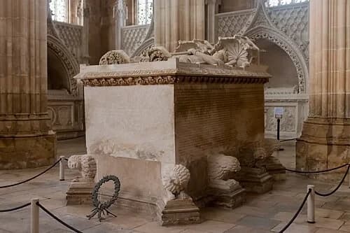 Tomb of King John I of Portugal and Philippa of Lancaster — Mosteiro da Batalha audio guide stop