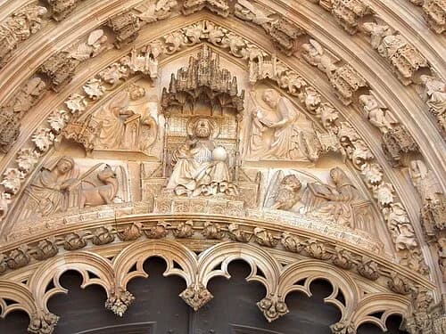The Portal Tympanum — Mosteiro da Batalha audio guide stop