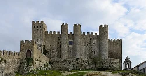 Fortress to Palace — Castelo de Óbidos audio guide stop