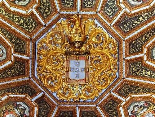 The Royal Shield — Palácio Nacional de Sintra audio guide stop
