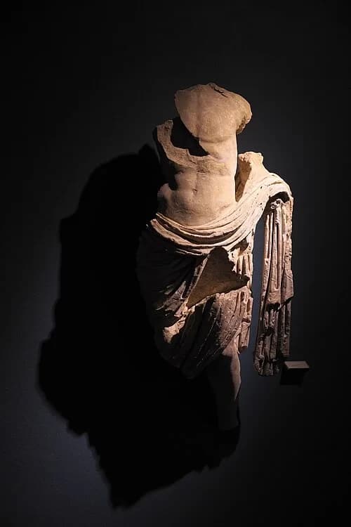 Torso of a Roman Dignitary — Ruínas de Conímbriga audio guide stop