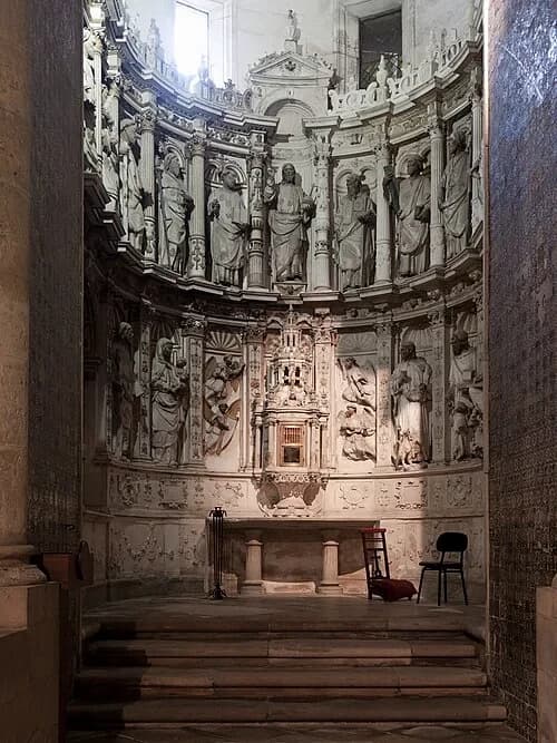 Blessed Sacrament Altar — Sé Velha de Coimbra audio guide stop