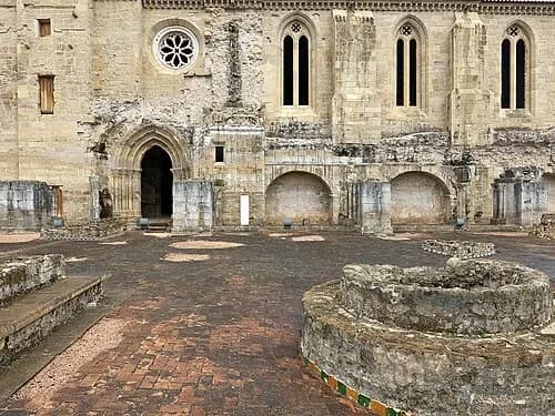The Church Facade — Mosteiro de Santa Clara-a-Velha audio guide stop