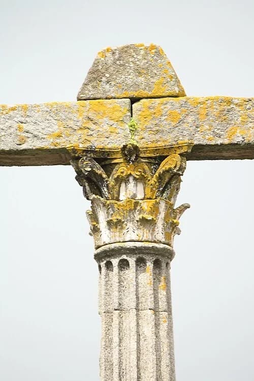 Ancient Game Boards — Templo Romano de Évora audio guide stop