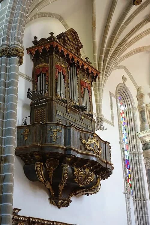The Baroque Pipe Organ — Igreja de São Francisco audio guide stop
