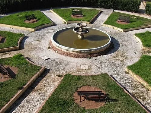 The Governor's Fountain — Castelo de Silves audio guide stop