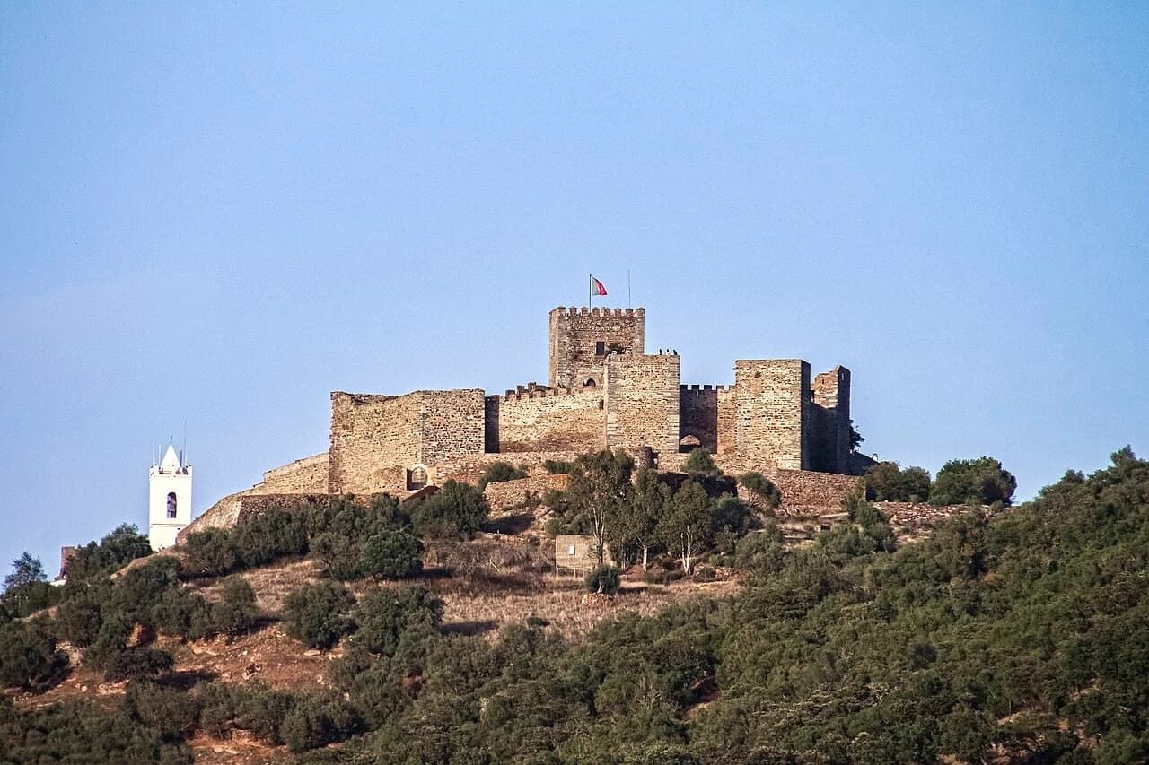 Castelo de Monsaraz — Reguengos de Monsaraz, Portugal