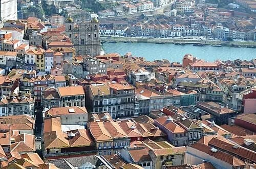 The 360-Degree Panorama — Torre dos Clérigos audio guide stop