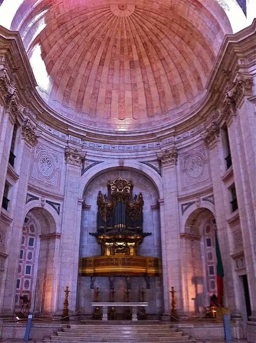 The Central Nave
