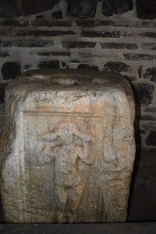 The Votive Stone — Sítio Arqueológico de São Cucufate audio guide stop