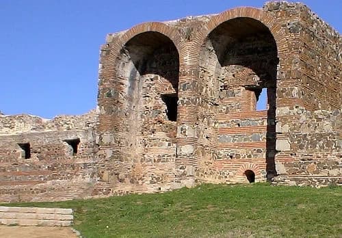 The Double Arches — Sítio Arqueológico de São Cucufate audio guide stop
