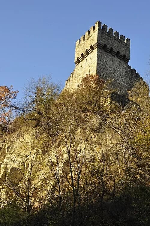 Turmaufstieg — Крепост Царевец
