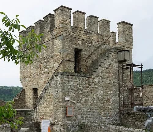 Balduinsturm — Крепост Царевец