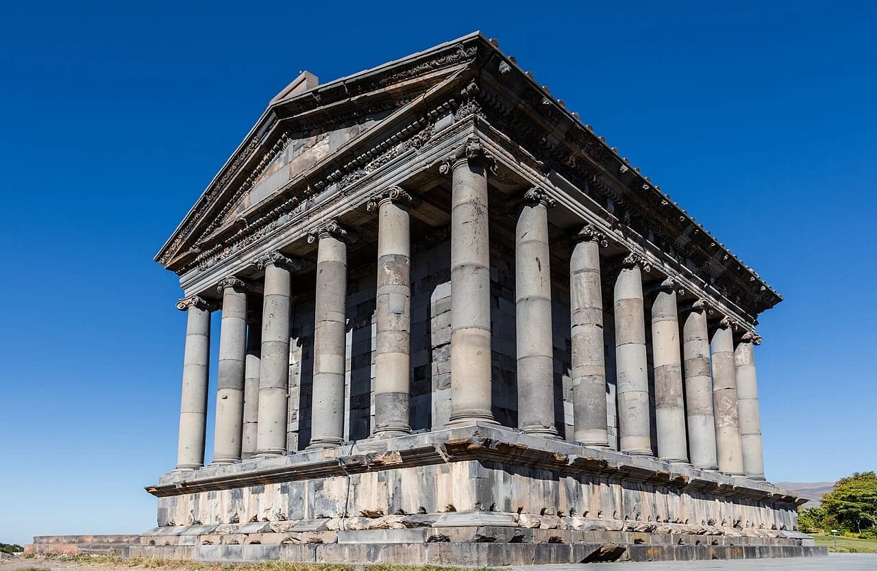 Գառնու տաճար — Garni, Armenia