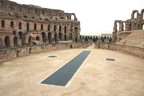 Der Arenaboden — Amphithéâtre d'El Jem