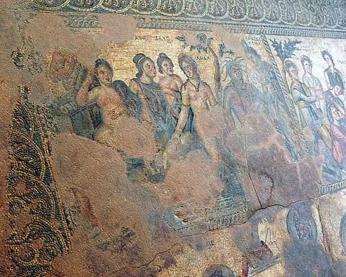 Mosaik von Leda und dem Schwan — Αρχαιολογικό Πάρκο Πάφου
