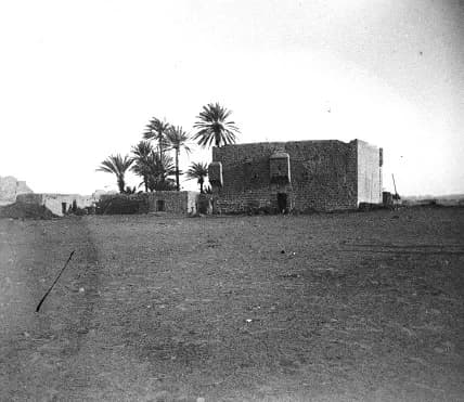 قلعة الحجر — Hegra
